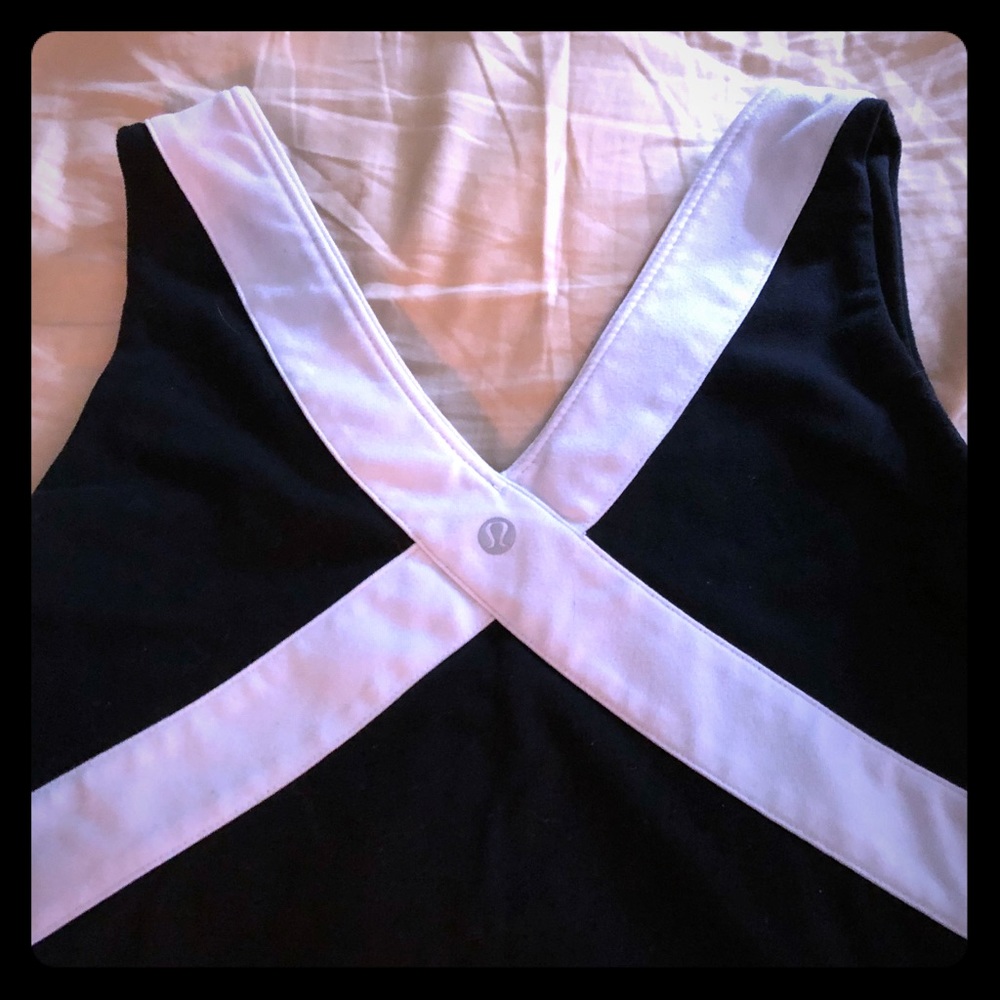 Lululemon workout tank